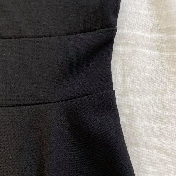 Black Dress - Picture 10 of 10